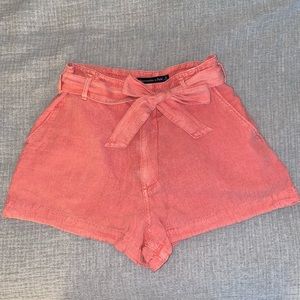 Abercrombie linen shorts w/ tie belt